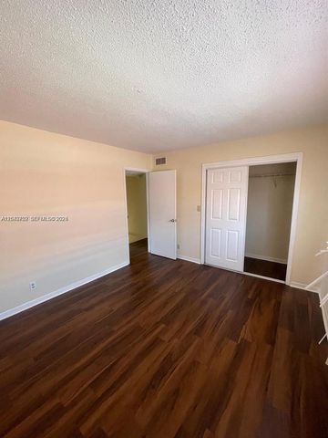 5305 NW 27th Street 6C, Lauderhill, FL 33313