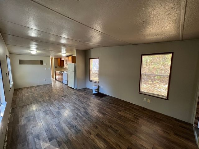 862 Lou Ann Ln, Clarksville, TN 37042