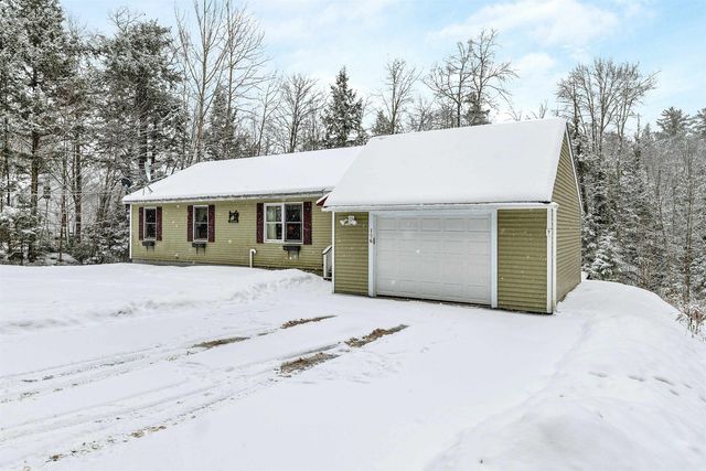 156 Trotting Track Road, Wolfeboro, NH 03894