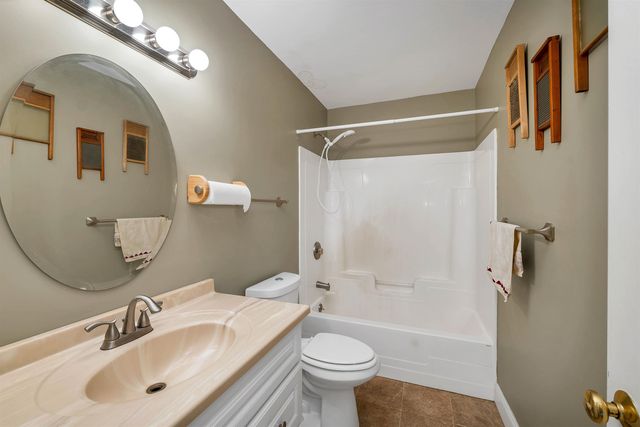 156 Trotting Track Road, Wolfeboro, NH 03894