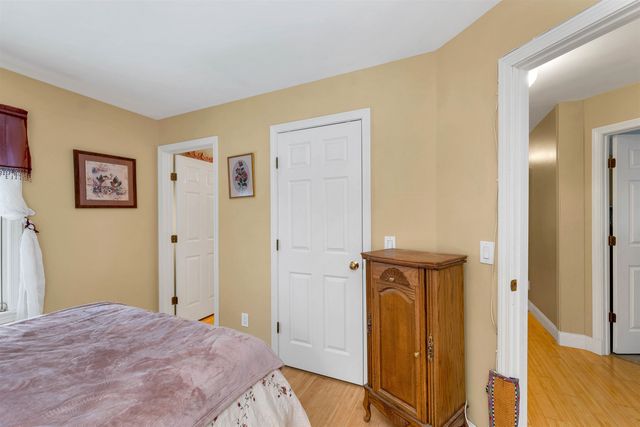 156 Trotting Track Road, Wolfeboro, NH 03894