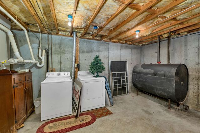 156 Trotting Track Road, Wolfeboro, NH 03894