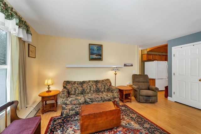 156 Trotting Track Road, Wolfeboro, NH 03894