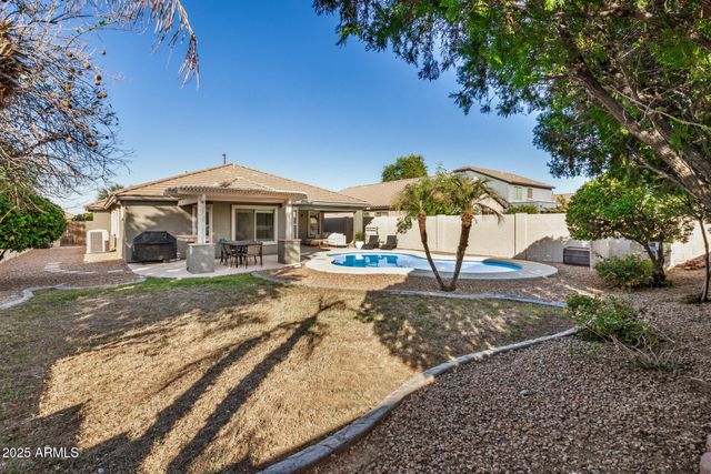 3433 E HOPKINS Road, Gilbert, AZ 85295