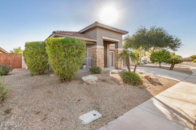 3433 E HOPKINS Road, Gilbert, AZ 85295
