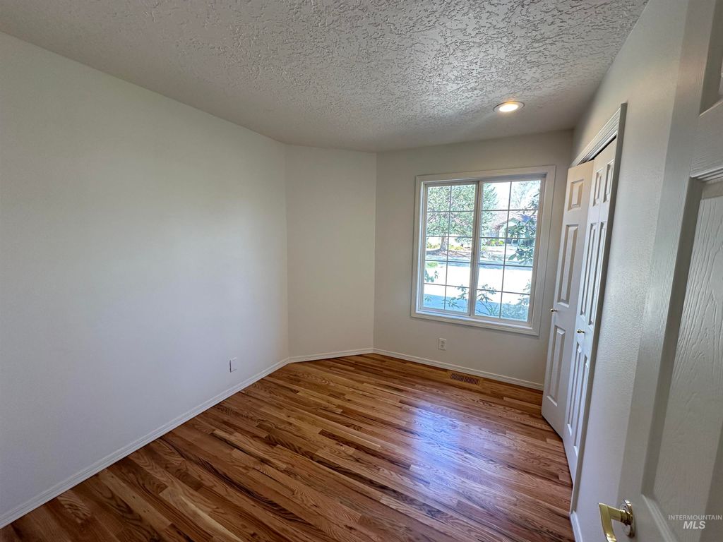 3201 E Rivernest Ln, Boise, ID 83706 photo 12