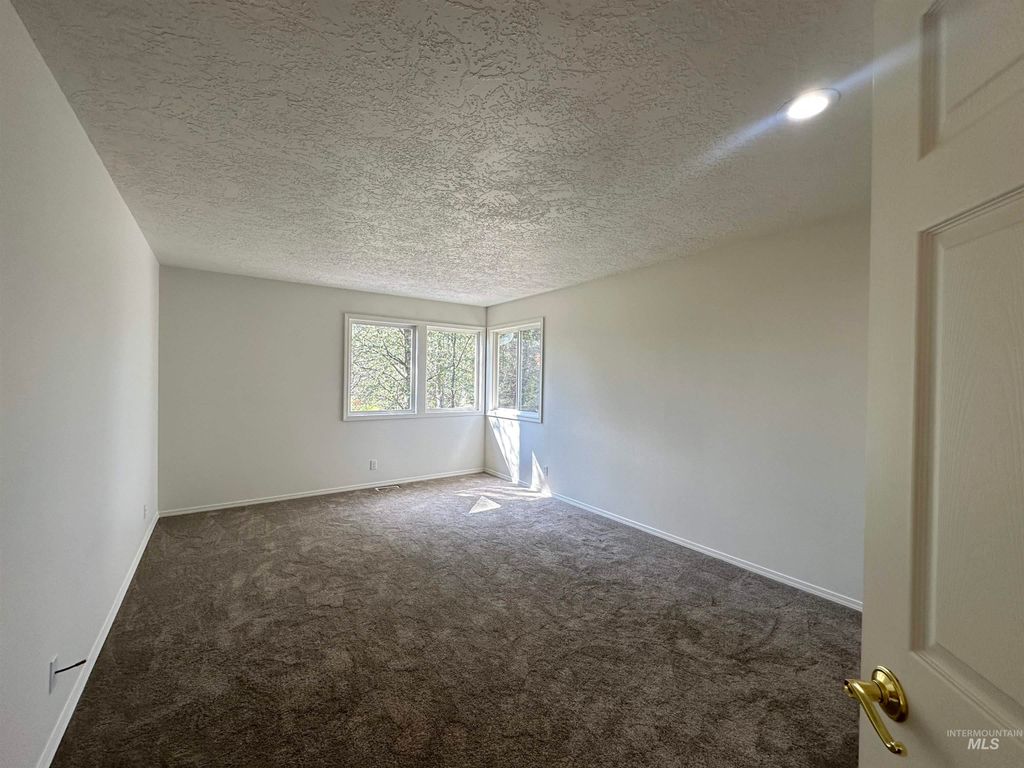 3201 E Rivernest Ln, Boise, ID 83706 photo 21