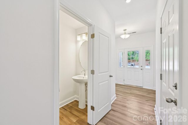 7625 Ethora Way, Charlotte, NC 28216