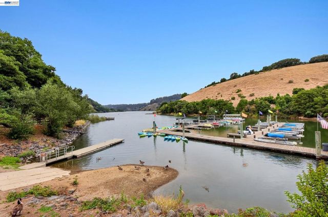 3447 Seven Hills Rd, Castro Valley, CA 94546