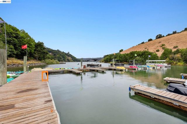 3447 Seven Hills Rd, Castro Valley, CA 94546