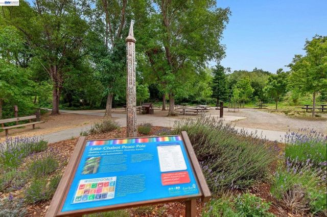 3447 Seven Hills Rd, Castro Valley, CA 94546