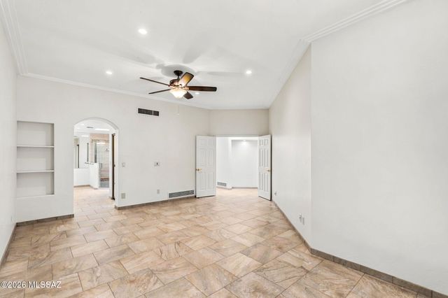 5560 E Miles Circle, Tucson, AZ 85712
