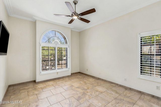 5560 E Miles Circle, Tucson, AZ 85712