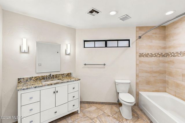 5560 E Miles Circle, Tucson, AZ 85712