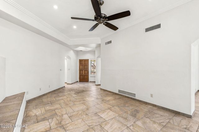 5560 E Miles Circle, Tucson, AZ 85712
