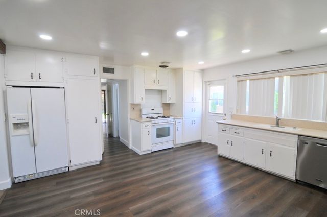 7122 Stahov, Westminster, CA 92683
