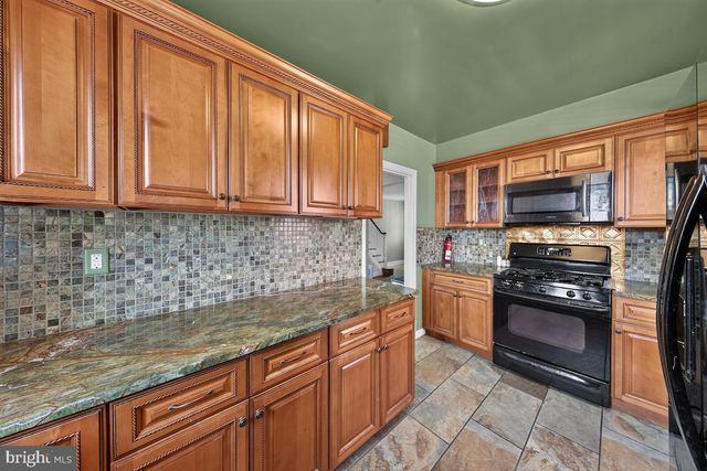 513 W 37TH ST, Wilmington, DE 19802