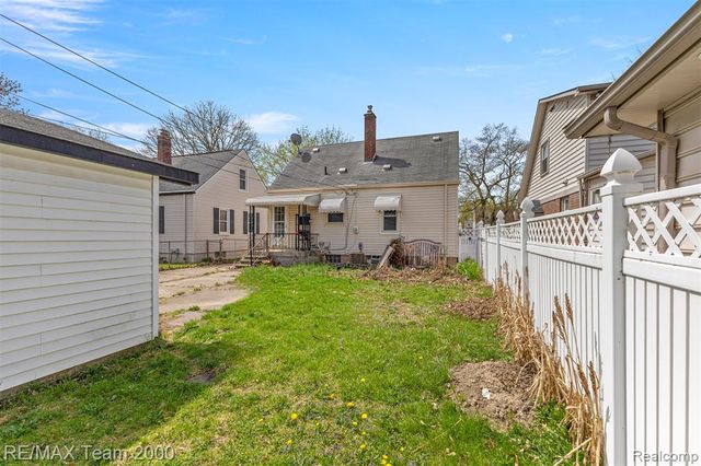 3337 Edgewood Street, Dearborn, MI 48124