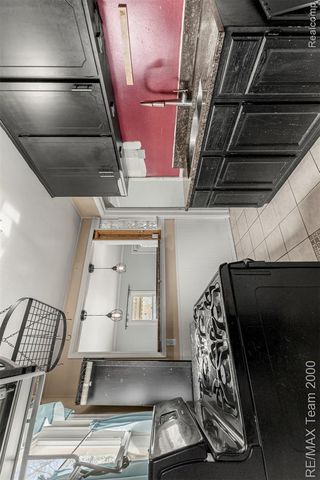 3337 Edgewood Street, Dearborn, MI 48124