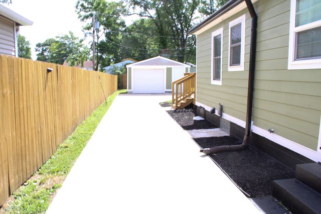 3437 Adams Street, Indianapolis, IN 46218