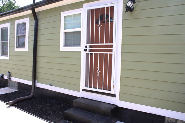 3437 Adams Street, Indianapolis, IN 46218