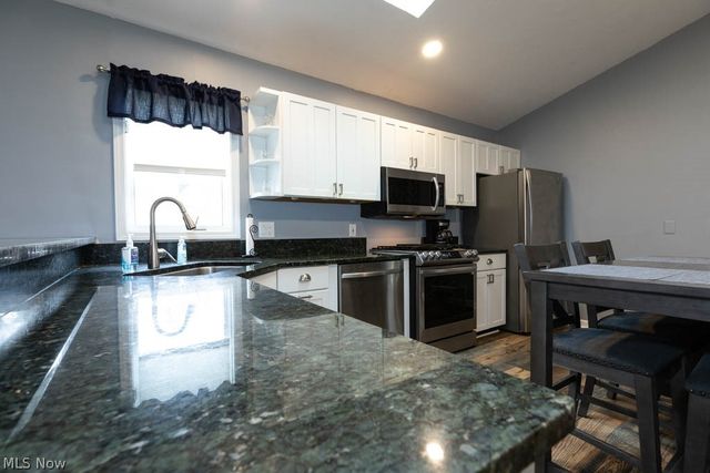 9504 Hoose Road, Mentor, OH 44060