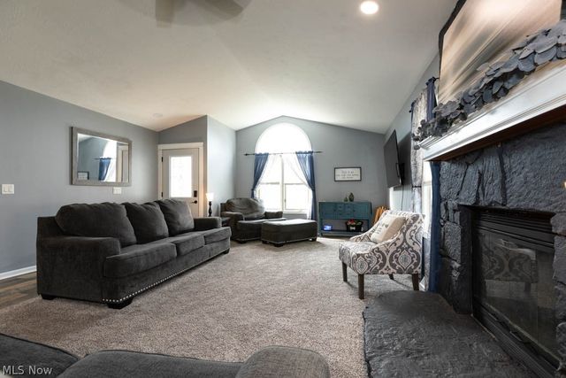 9504 Hoose Road, Mentor, OH 44060
