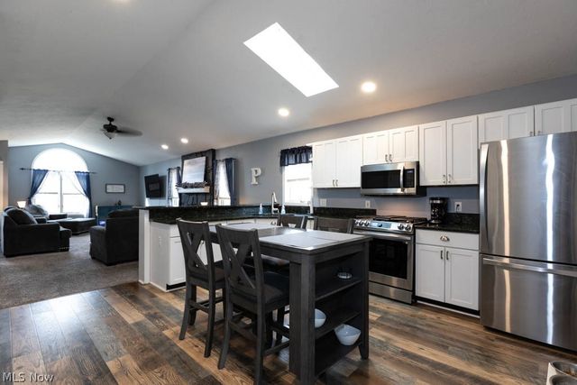 9504 Hoose Road, Mentor, OH 44060