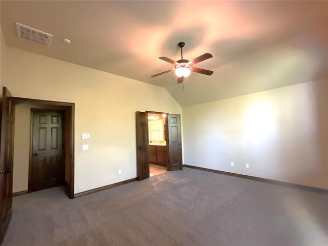 3832 Kings Canyon Road, Norman, OK 73071