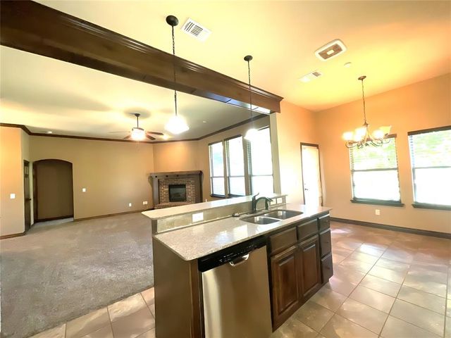 3832 Kings Canyon Road, Norman, OK 73071