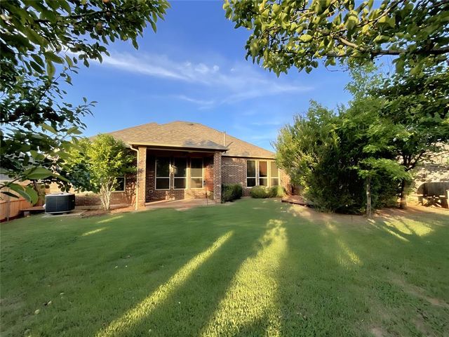 3832 Kings Canyon Road, Norman, OK 73071