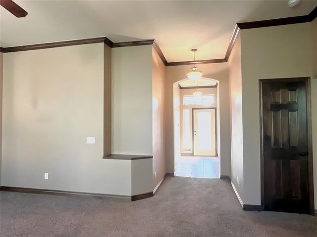 3832 Kings Canyon Road, Norman, OK 73071