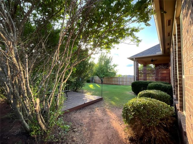 3832 Kings Canyon Road, Norman, OK 73071
