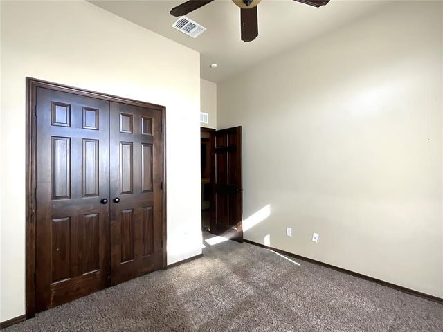 3832 Kings Canyon Road, Norman, OK 73071