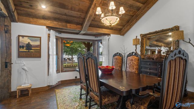 3424 Creek Path Road, Guntersville, AL 35976