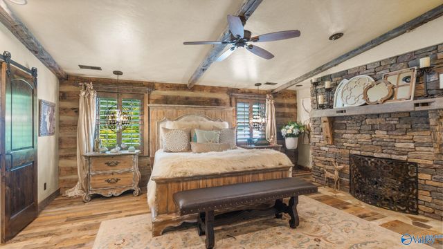 3424 Creek Path Road, Guntersville, AL 35976