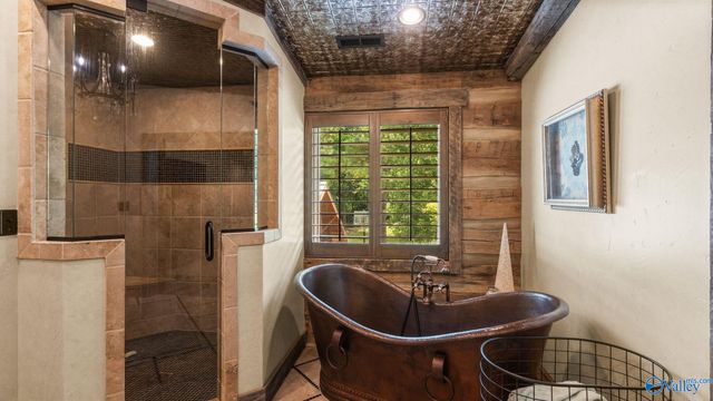 3424 Creek Path Road, Guntersville, AL 35976