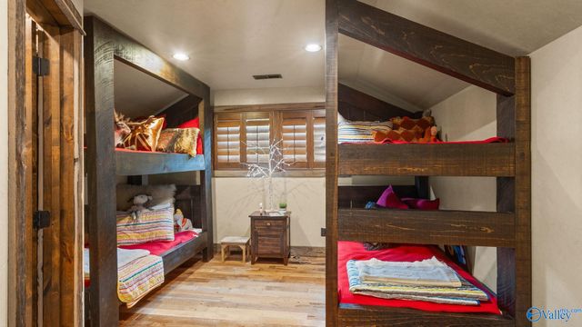 3424 Creek Path Road, Guntersville, AL 35976