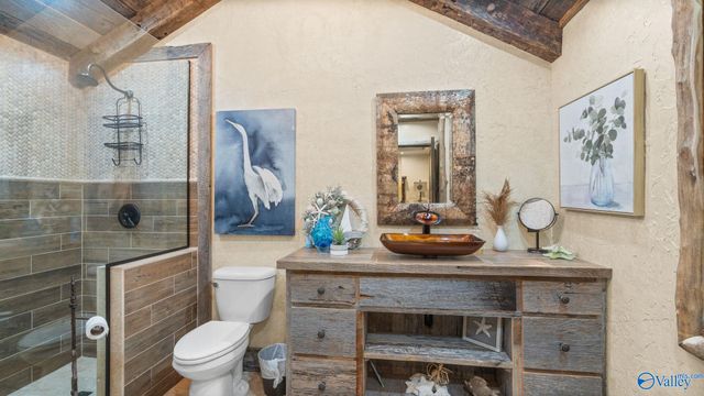 3424 Creek Path Road, Guntersville, AL 35976