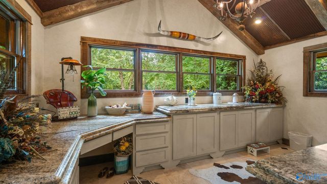 3424 Creek Path Road, Guntersville, AL 35976