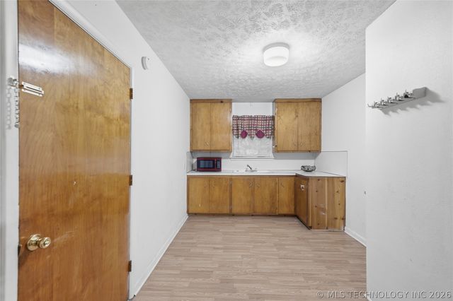 119 W Ross Street, Locust Grove, OK 74352