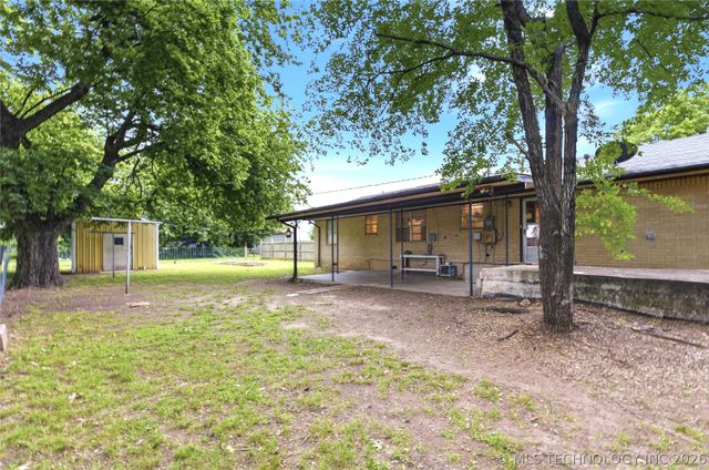 119 W Ross Street, Locust Grove, OK 74352