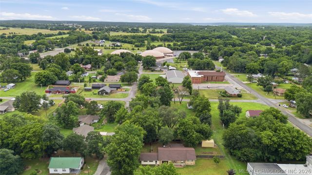 119 W Ross Street, Locust Grove, OK 74352