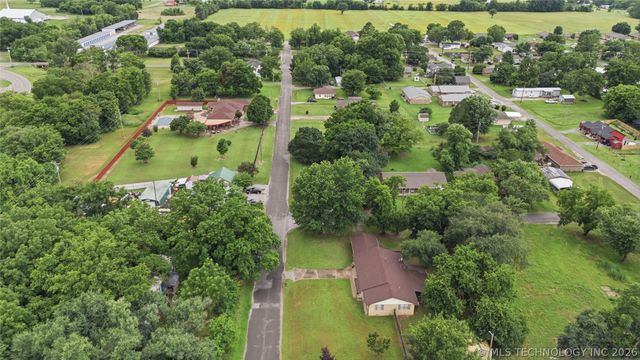 119 W Ross Street, Locust Grove, OK 74352