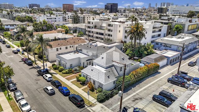 129 N Flores Street, Los Angeles, CA 90048