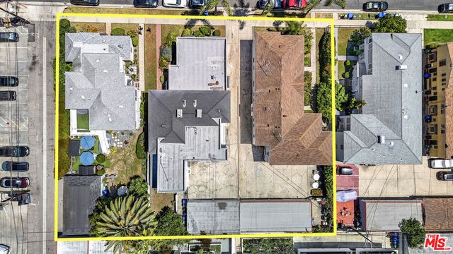 129 N Flores Street, Los Angeles, CA 90048