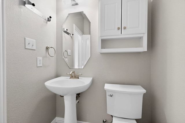 1527 Biltmore Lane, Irving, TX 75063