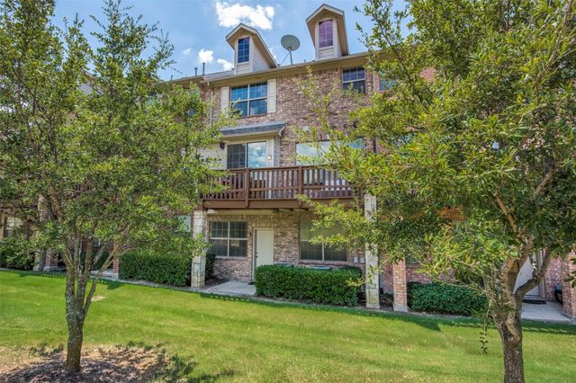 1527 Biltmore Lane, Irving, TX 75063