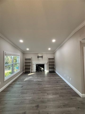 14207 SHADOW MOSS LANE 202, Tampa, FL 33613