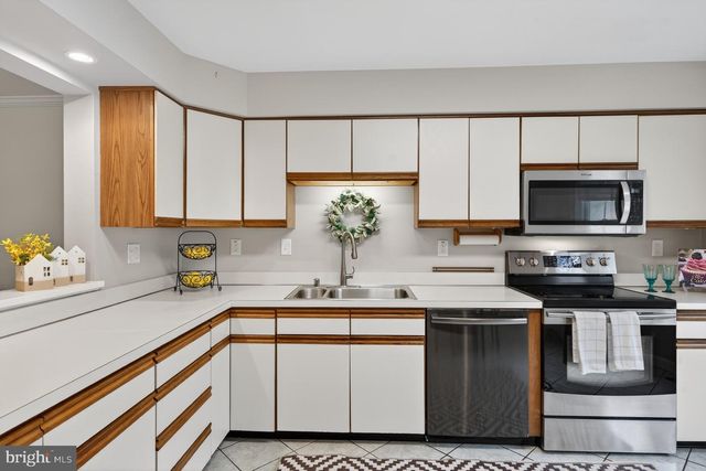 30 WOODS WAY, Wilmington, DE 19809